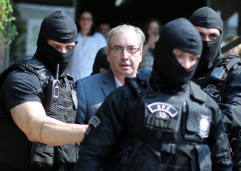 Fim de ano de presos da Lava-Jato teve show sertanejo e carteado