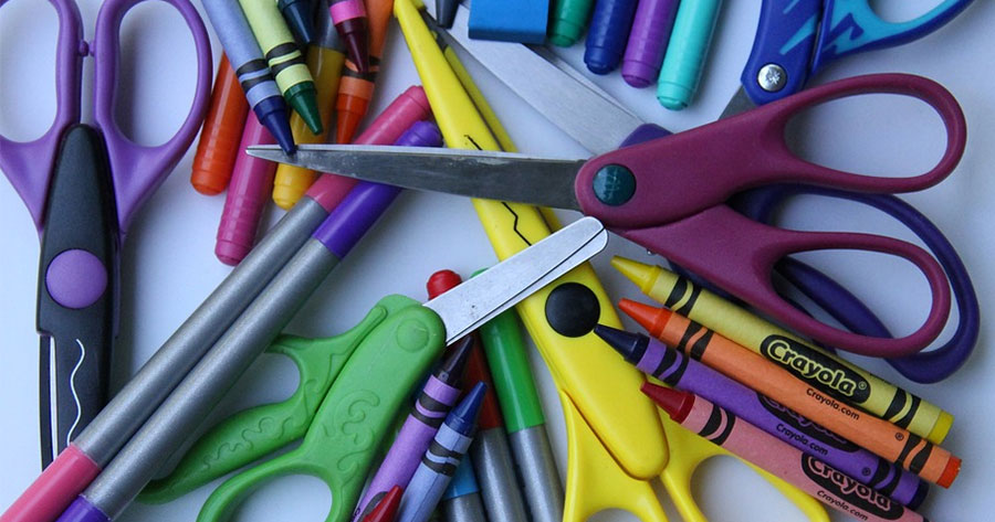 Veja dicas para economizar na compra do material escolar e evite armadilhas