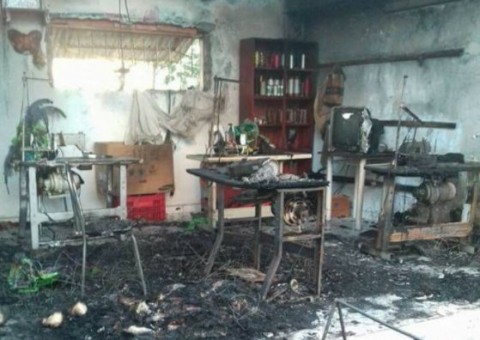 Acadêmicos do Tucuruvi perde quase todas as fantasias do carnaval em incêndio