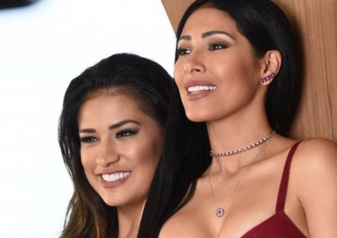 Simone e Simaria colocam 'turbinas' para jogo em fotos de lingerie