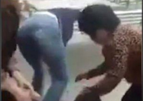 Esposa descobre traição e faz algo terrível com amante grávida