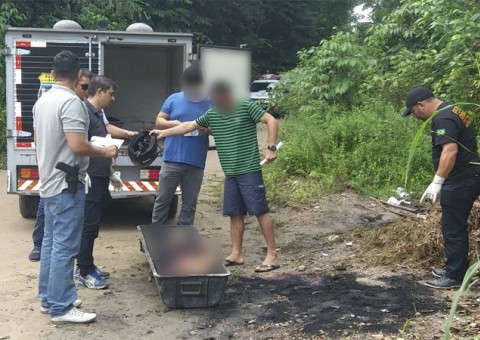Homem é sequestrado e executado a tiros em ramal de Manaus