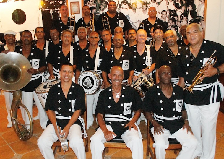 Baile do Hawaii recebe show do centenário do Cordão da Bola Preta