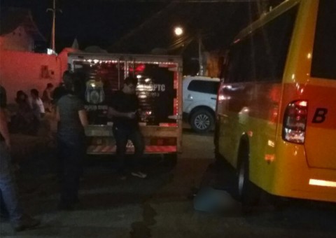 Homem é executado a tiros durante madrugada em Manaus