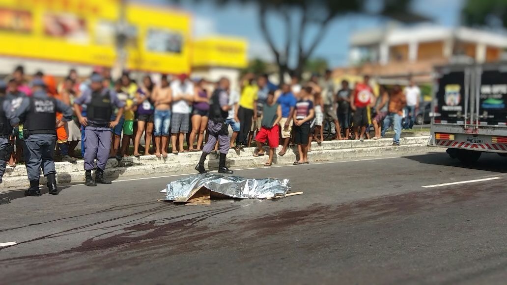 Homem morre ao sofrer acidente violento em avenida de Manaus