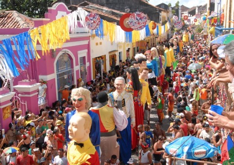 Quer fechar a rua para realizar festas de Carnaval? Prefeitura orienta 