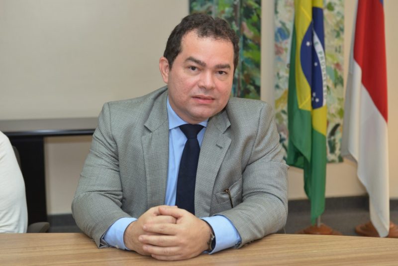 Arthur César Zahlut Lins assume o comando da Sejusc 