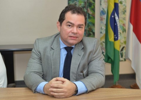 Arthur César Zahlut Lins assume o comando da Sejusc 