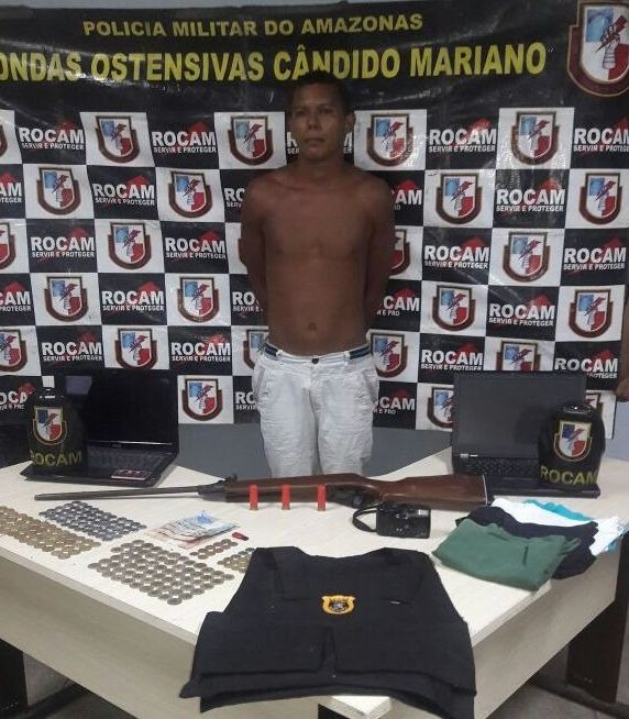 Grupo faz família refém durante assalto a residência e um é preso em Manaus