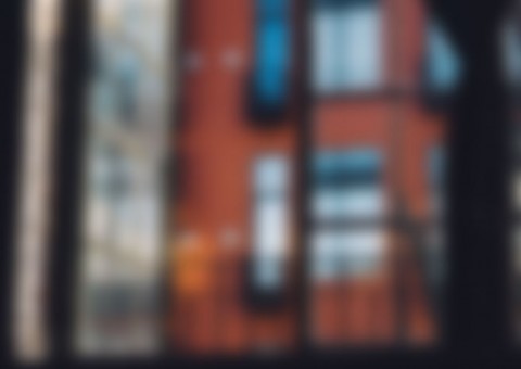 Em Manaus, mulher pula de prédio para não ser morta pelo companheiro