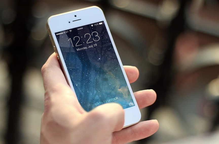 Bateria de iPhone superaquece e fere oito pessoas em Zurique