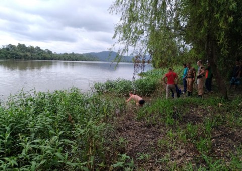 Preso remove tornozeleira para fugir pelo rio e morre afogado