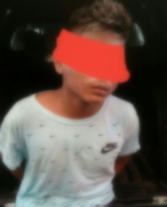 Adolescente suspeito de integrar grupo que fazia arrastões é espancado por populares em Manaus