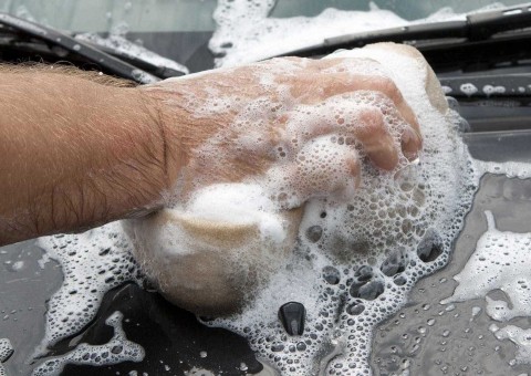 PM atira e mata flanelinha que insistiu em limpar para-brisas de carro