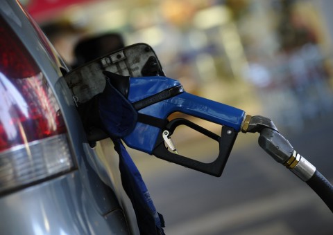 Petrobras reduz preços de diesel e gasolina em 0,7% nas refinarias a partir de sábado