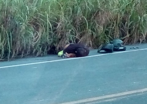 Acidente violento deixa um morto na AM-010