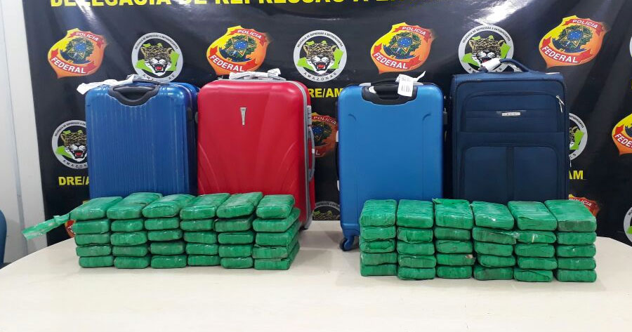 Dupla é flagrada tentando embarcar com 70kg de cocaína no Aeroporto e se dá mal