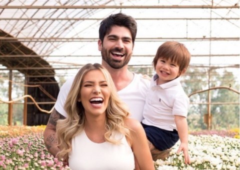 Nasce filha dos ex-BBBs Adriana Sant’Anna e Rodrigão; Foto