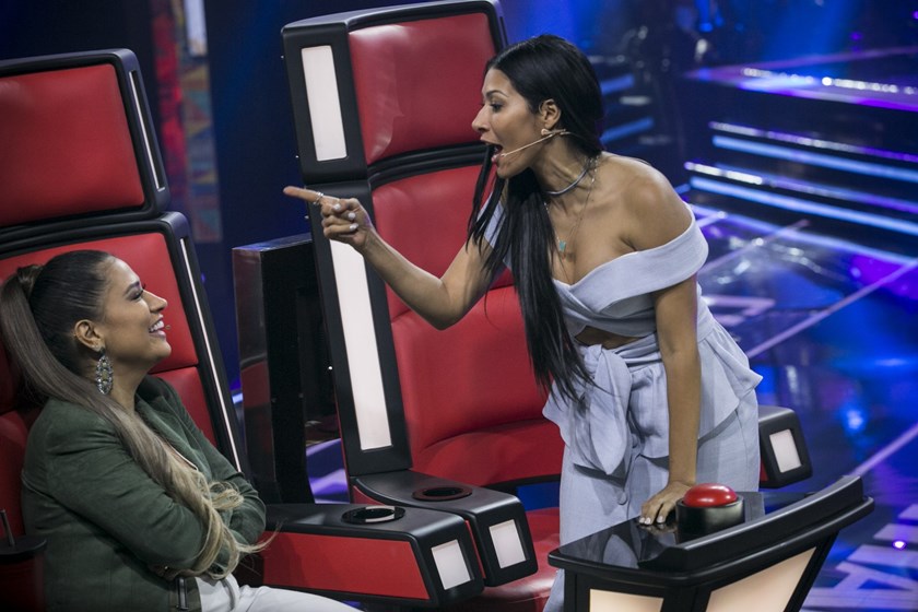 'Briga' de Simaria e Simone no The Voice Kids bomba na internet; Veja memes