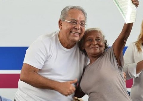 Governo entrega mais de mil títulos definitivos neste sábado em Manaus