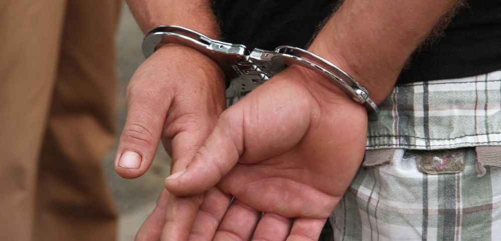 Homem estupra adolescente de 12 anos e oferece R$ 10 para não ser denunciado