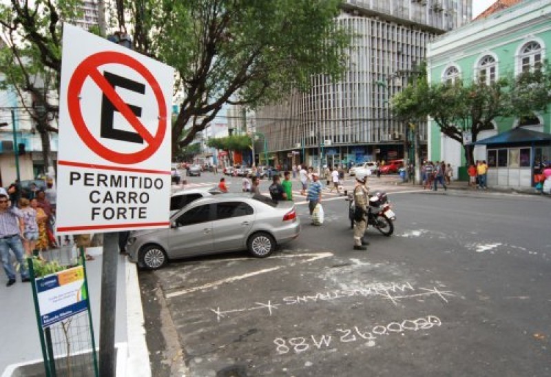 ‘Zona Azul’ de estacionamento começará a funcionar a partir de amanhã em Manaus