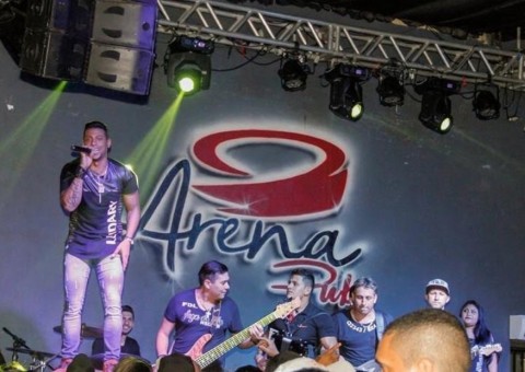 Arena Pub reúne diversos artistas de forró nesta quinta-feira