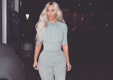 Após oferta milionária, Kim Kardashian rejeita vender fotos da filha recém-nascida: ‘imoral’