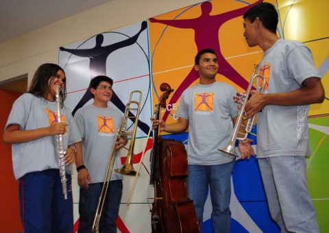 Liceu Claudio Santoro oferece 1,7 mil vagas para cursos gratuitos em Manaus