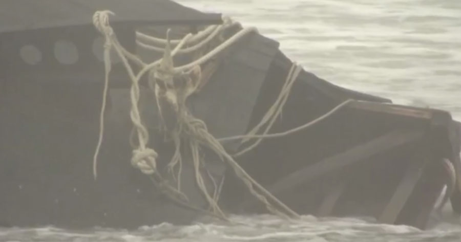 ‘Barco Fantasma' surge à deriva com 7 corpos em decomposição