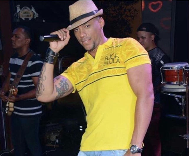 Jardel Santos agita palco do V8 bar nesta quinta-feira