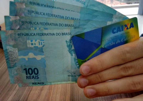 Sétimo lote do abono salarial 2016 começa a ser pago hoje