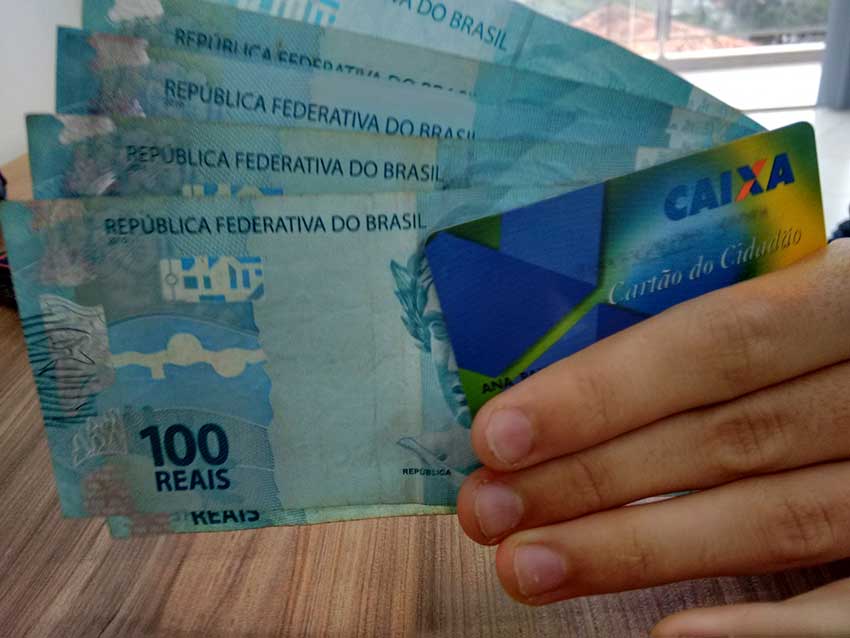 Sétimo lote do abono salarial 2016 começa a ser pago hoje