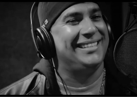 Muleque do Banjo lança CD neste sábado na Meia Noite Acaba