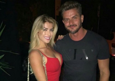 Jaqueline, do BBB18, se pronuncia após foto com Marcos Harter
