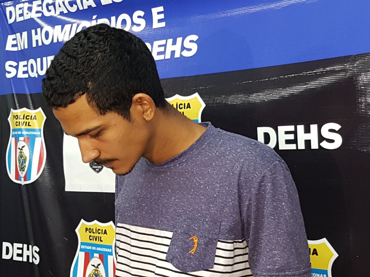 Com treinamento do Exército, pistoleiro da FDN confessa assassinatos em Manaus