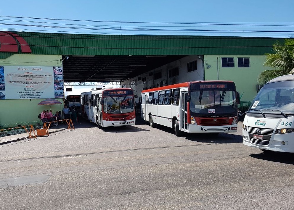 Greve dos rodoviários é suspensa em Manaus