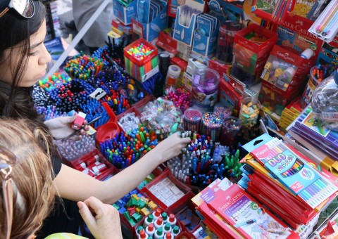 Procon Amazonas detecta variação de 700% em produto de material escolar