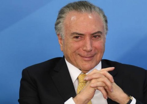Temer assina projeto de lei sobre privatização de Eletrobrás, dizem fontes