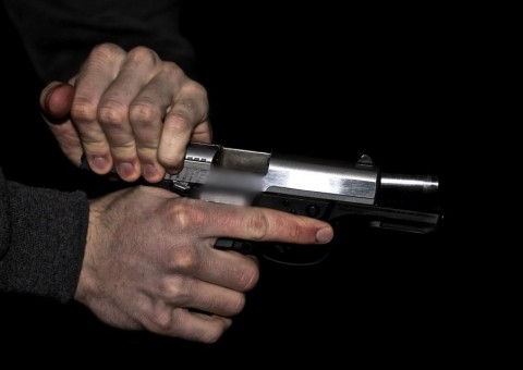 Comerciante é baleado por suposto ex-funcionário de loja em Manaus