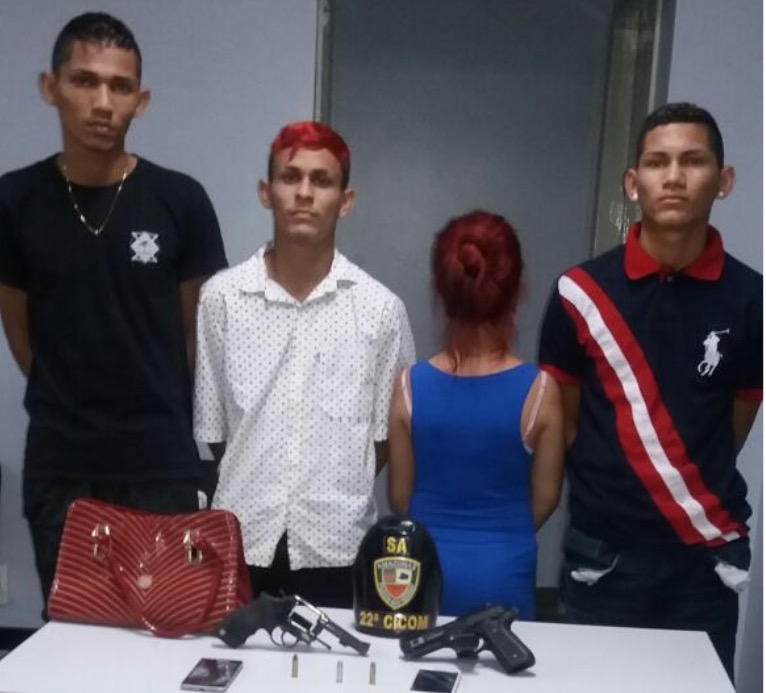 Grupo tenta assaltar microônibus em Manaus, mas acaba preso
