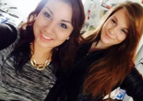 Selfie de 'melhores amigas' ajuda polícia a identificar assassina de jovem 