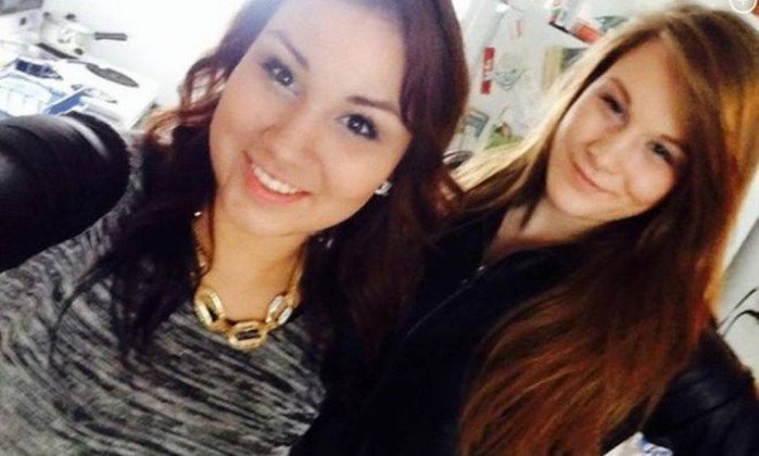 Selfie de 'melhores amigas' ajuda polícia a identificar assassina de jovem 