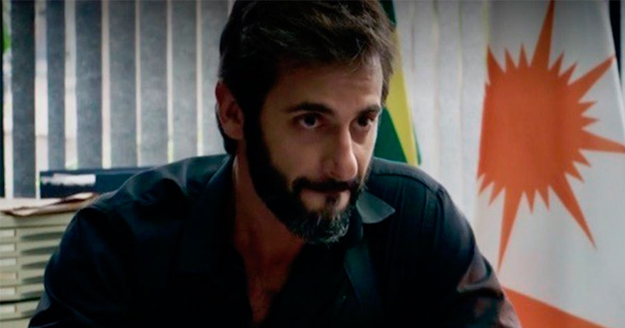 O Outro Lado do Paraíso: Vinícius tem segredo obscuro revelado por Clara