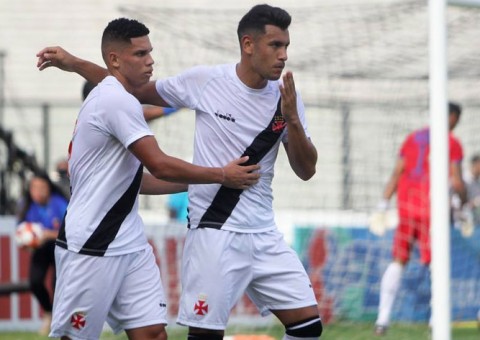 Na despedida de Eurico Miranda, Vasco se reabilita e vence Nova Iguaçu