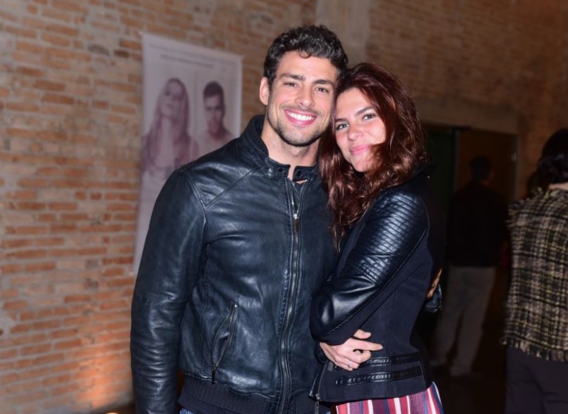 Mariana Goldfarb deixa de seguir Cauã Reymond após término conturbado