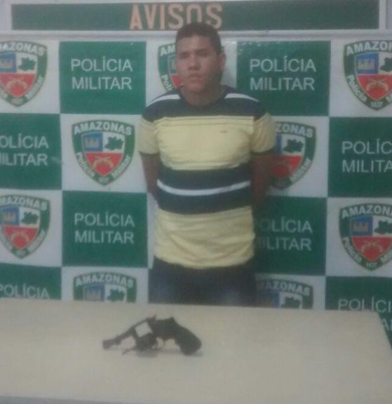 Em Manaus, jovem assalta padaria e faz mulher refém 