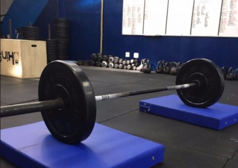 Treinador da PM-RJ dá aulas de kettlebell e levantamento de peso olímpico em Manaus