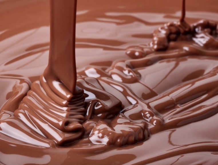 Por que as mulheres desejam chocolate quando ficam menstruadas?