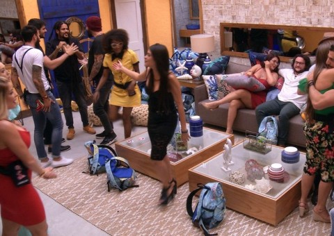 BBB18: 16 integrantes chegam e realizam prova